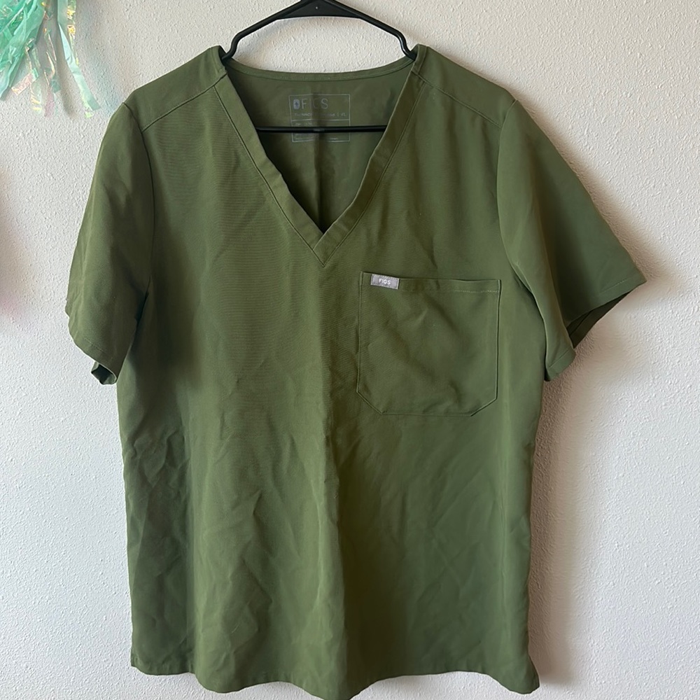 FIGS Catarina One Pocket Top XL